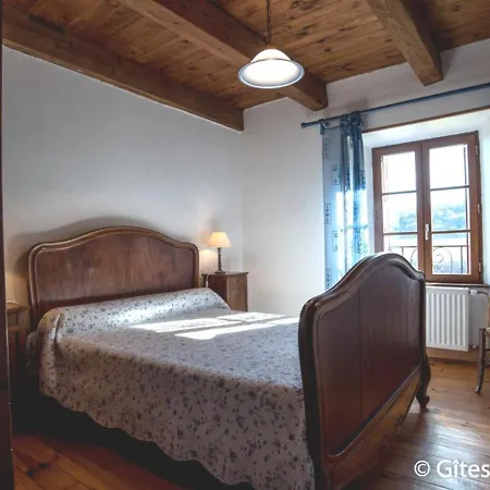 Chambon-sur-lac, 4 Pieces, 6 Personnes - Fr-1-630-228 Ferienhaus *